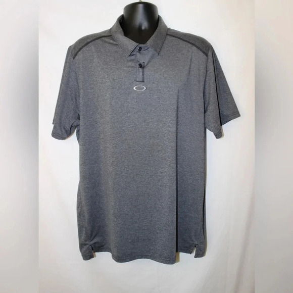 Men’s Lot of 2 Oakley Regular Fit Shirts Size Large - Picture 2 of 13